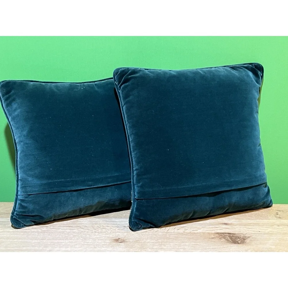 Needlepoint Magnolia & Dogwood Floral Pillow Green Velvet‎ Backing-Set 2 Vintage